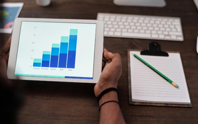 8 Best Tools for Marketing Analytics